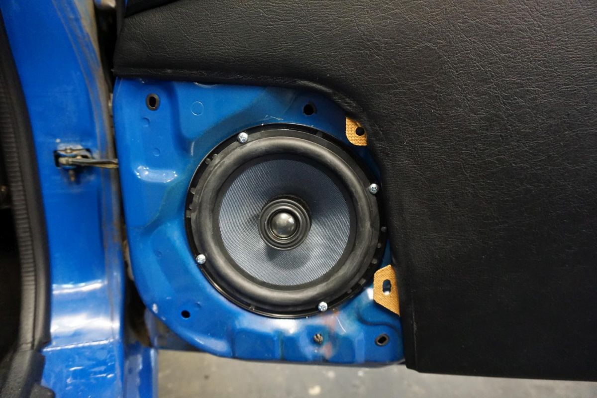 Mazda — CarHifi-Zone Projekt