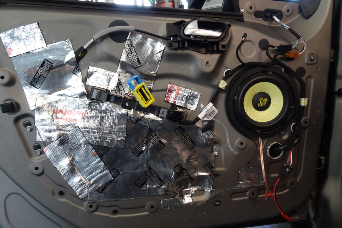 Peugeot — CarHifi-Zone Projekt